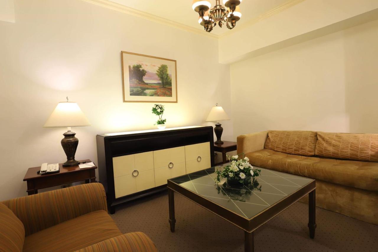 Tiara Oriental Hotel Makati City Ngoại thất bức ảnh