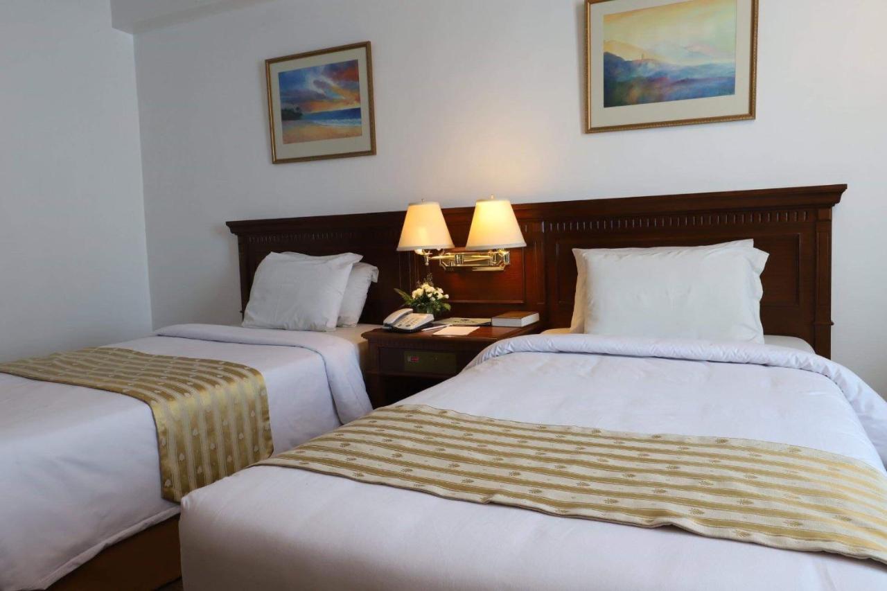 Tiara Oriental Hotel Makati City Ngoại thất bức ảnh